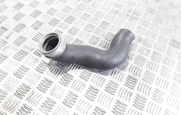 Mercedes-Benz A W169 Intercooler hose/pipe A1695280482