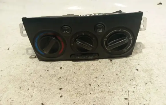Mazda Premacy Climate control unit