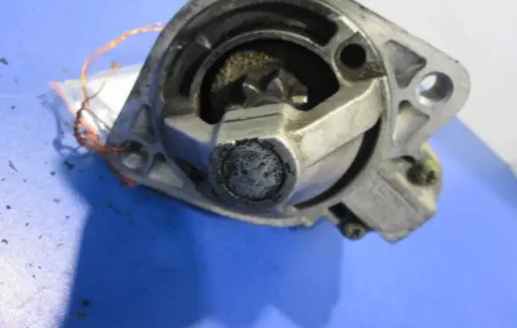 Volvo S40, V40 Starter motor M000T81284