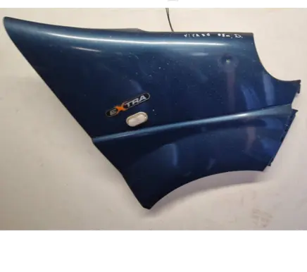 Opel Vivaro Fender