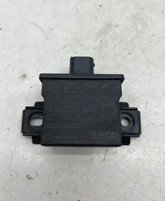 Mercedes-Benz EQA Tire pressure control unit A0009009018 053120201014 A0009014511