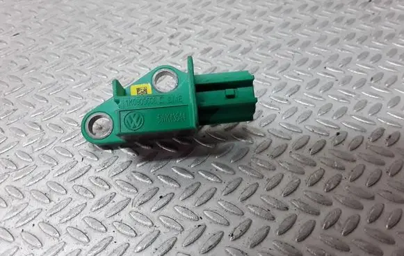 Volkswagen Golf V Airbag deployment crash/impact sensor 1K0909606C
