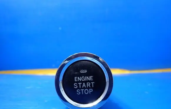 Toyota Avensis T270 Engine start stop button switch 396E9D00311 A2004311