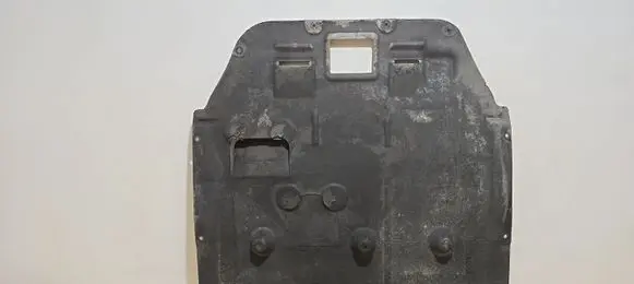 BMW 2 F46 Engine splash shield/under tray