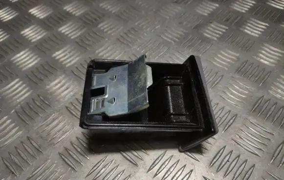 Nissan X-Trail T30 Car ashtray 68800 BU000 BU700