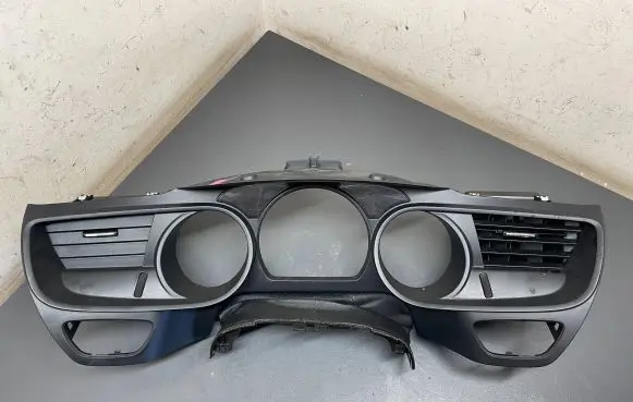Citroen C5 Dashboard trim 9682425577 305138
