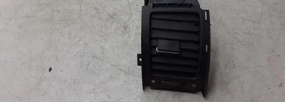 Honda CR-V Dashboard side air vent grill/cover trim 9764M0010