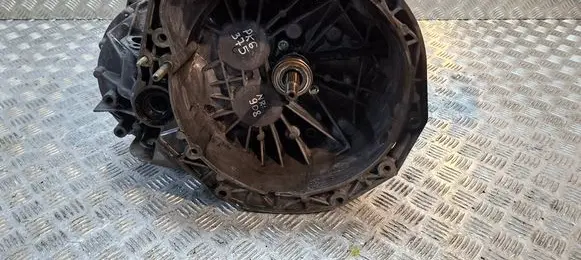 Renault Trafic II (X83) Manual 6 speed gearbox S27624908 PK6375