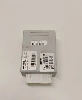 BMW X5 F15 Air suspension control unit module (rear) 6860387 001003003 4461500800