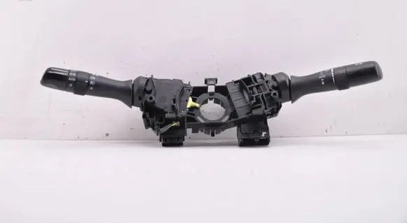 Toyota Avensis T270 Indicator stalk 17F420
