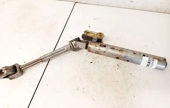 Skoda Octavia Mk1 (1U) Steering column universal joint 