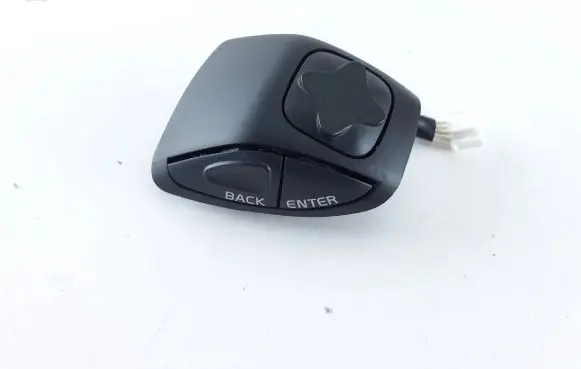 Volvo XC90 Steering wheel buttons/switches 8685489