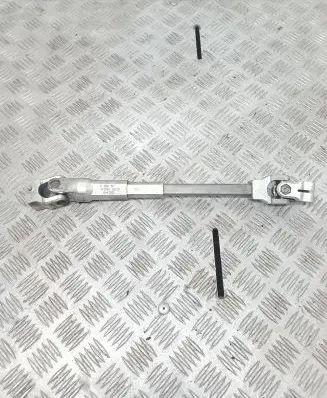 BMW 3 E90 E91 Steering column universal joint 6769157 0412060920