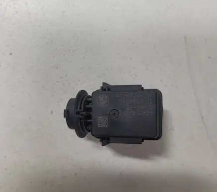 BMW X3 G01 AUC sensor 6833647 51013902875 74578910