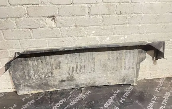 Trunk/boot floor carpet liner