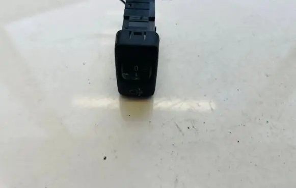 Toyota Avensis Verso Headlight level height control switch