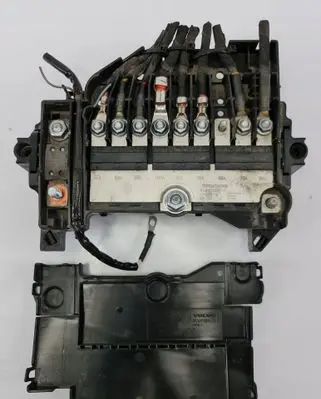 Volvo V40 Fuse module 31337535