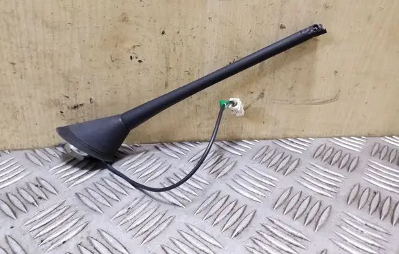 Aerial GPS antenna