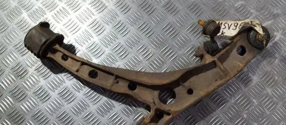 Mitsubishi Space Wagon Front lower control arm/wishbone