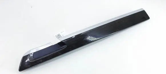 BMW 7 F01 F02 F03 F04 Front door trim bar 9115533