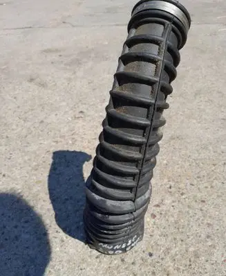 Ford Mondeo Mk III Intercooler hose/pipe