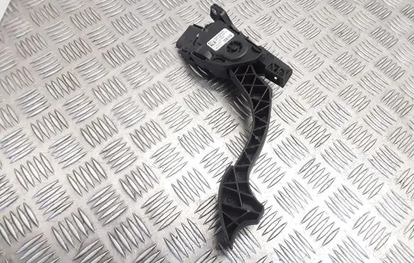 Ford Mondeo MK IV Accelerator throttle pedal 6G929F836RC