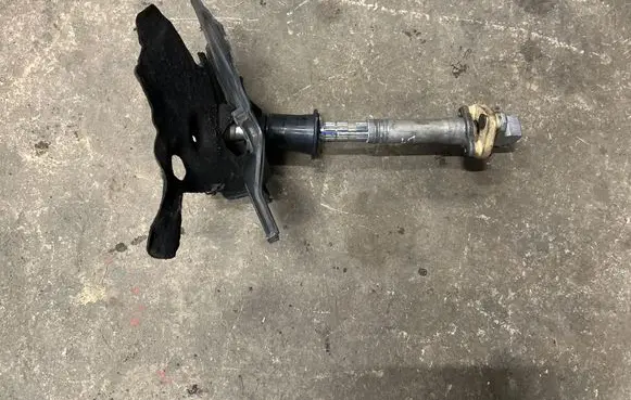 BMW 5 F10 F11 Steering column universal joint 6778135 1056068