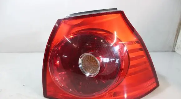 Volkswagen Golf V Rear/tail lights
