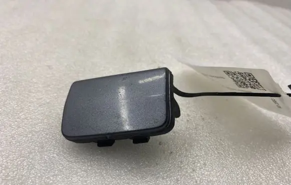 Volkswagen Touran I Front tow hook cap/cover 1T0807205