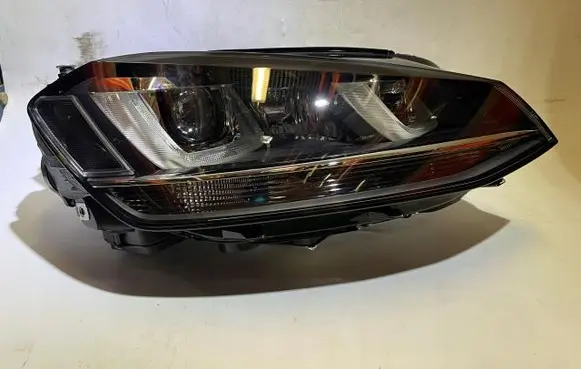 Volkswagen Golf VII Headlight/headlamp 5G1941752