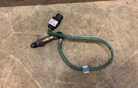 Mercedes-Benz ML W164 Lambda probe sensor 0045427318