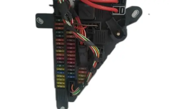BMW 5 E60 E61 Fuse box set 518956057 8138830-01
