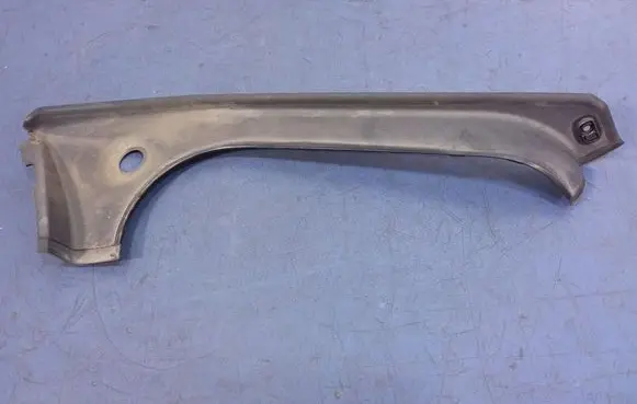 Audi A8 S8 D4 4H Wiper trim 4H0853268