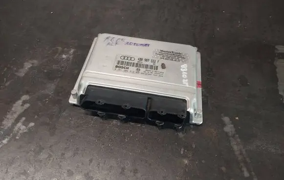 Audi A6 S6 C5 4B Engine control unit/module 4B0907552F 0261204812