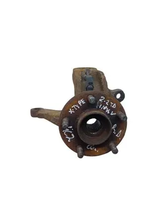 Jaguar X-Type Front wheel hub