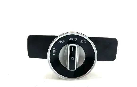 Mercedes-Benz CLS C218 X218 Light switch A2129051151 10091537