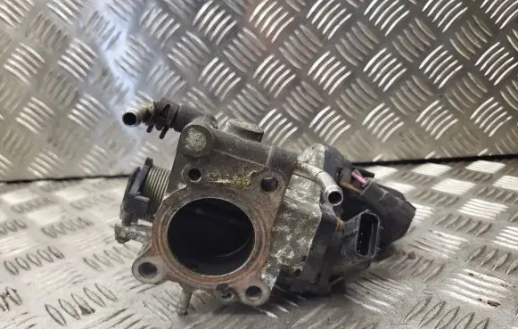 Toyota Prius (NHW20) Throttle valve 8945230150