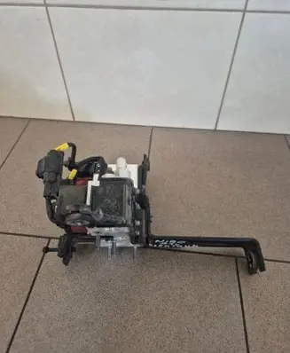 KIA Niro Air conditioning (A/C) expansion valve 97724K4100 97725K4100