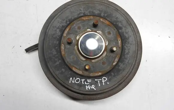 Nissan Note (E12) Stub axle HR12DDR