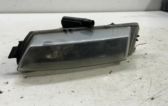 BMW 1 E82 E88 Front fog light 0305084001
