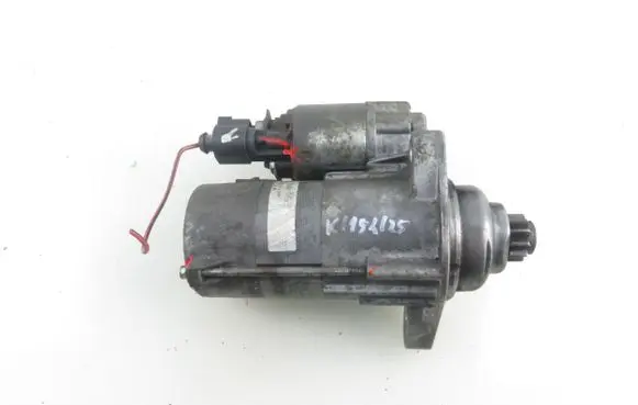 Volkswagen Polo IV 9N3 Starter motor