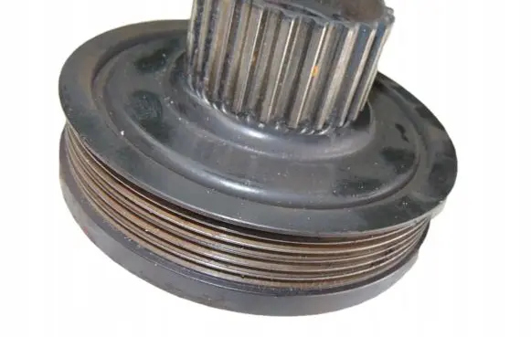 Mitsubishi Grandis Crankshaft pulley 03G195243