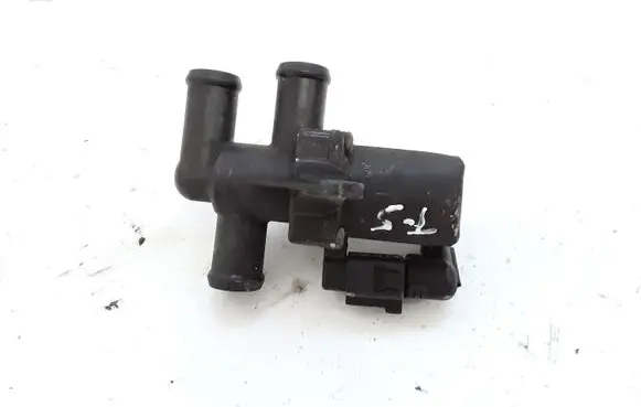 Volkswagen Transporter - Caravelle T5 Coolant heater control valve 7L0819076B