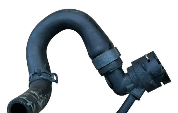 Volkswagen Touran III Engine coolant pipe/hose 5Q0122291AM