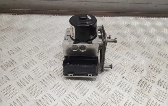 Mercedes-Benz CL C216 ABS Pump A2214311448 A2219014700