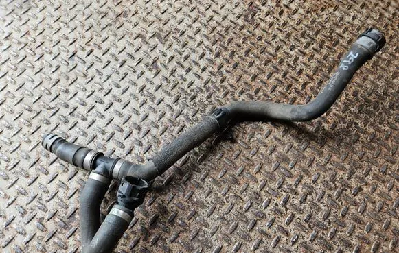 Mercedes-Benz A W177 Engine coolant pipe/hose A1775012302