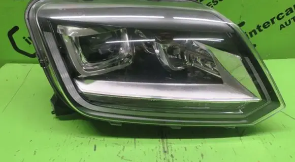 Volkswagen Amarok Headlight/headlamp