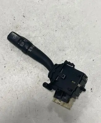 Toyota Avensis Verso Indicator stalk 173650