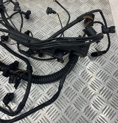 BMW 5 E60 E61 Engine installation wiring loom 7795356