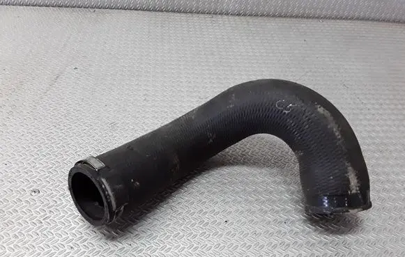 Citroen C5 Turbo air intake inlet pipe/hose